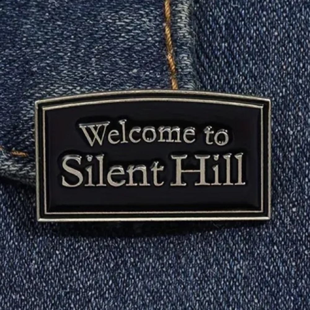 Silent hill pin - Picture 2 of 4